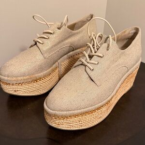 Stuart Weitzman Cream Platform Oxfords